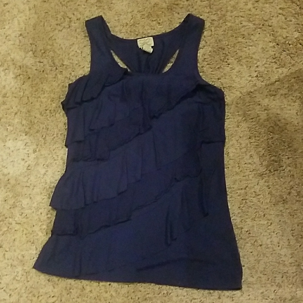 🎉SALE 5 for $15🎉 Ruffle tank